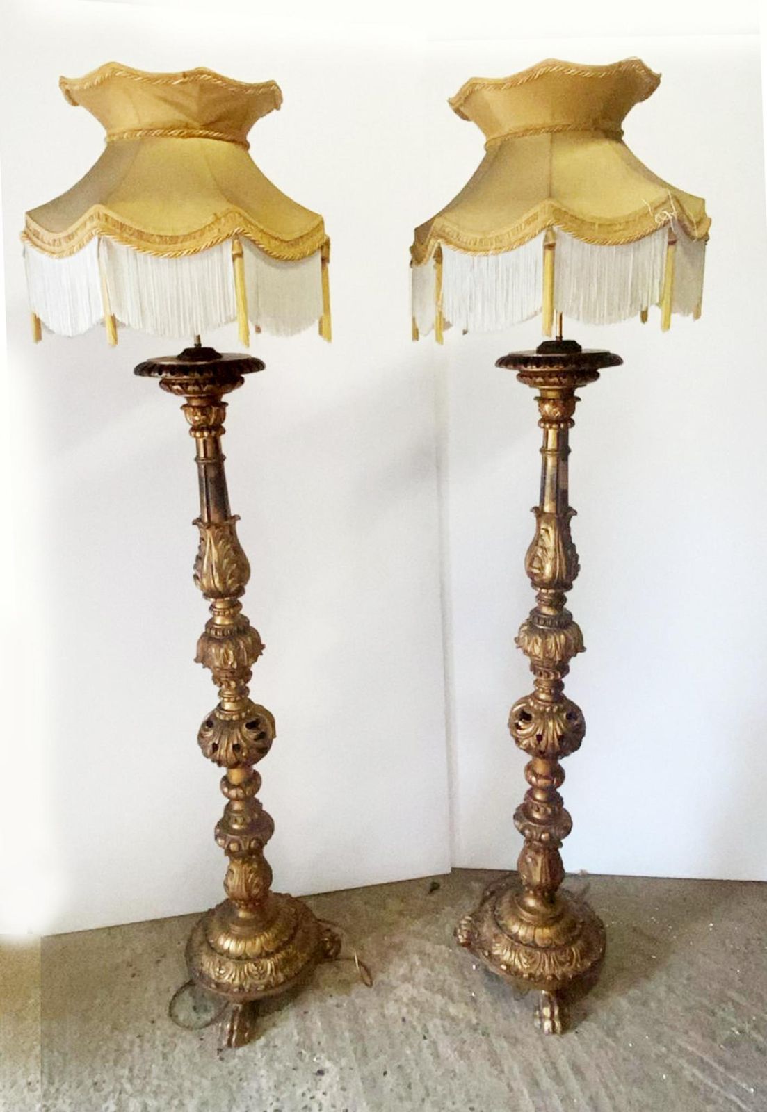 Pair Florentine Lamps Floor Light Carved Giltwood Baroque. photo 3200.0