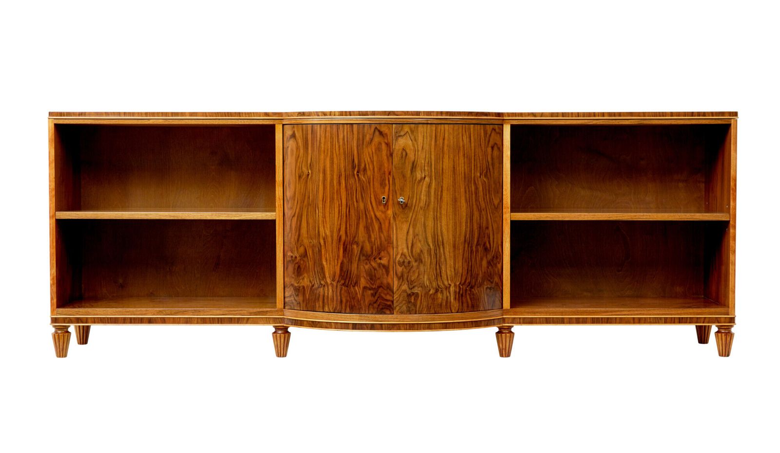 Meubels Scandinavische mid-century walnoten gevormde lage open boekenkast photo