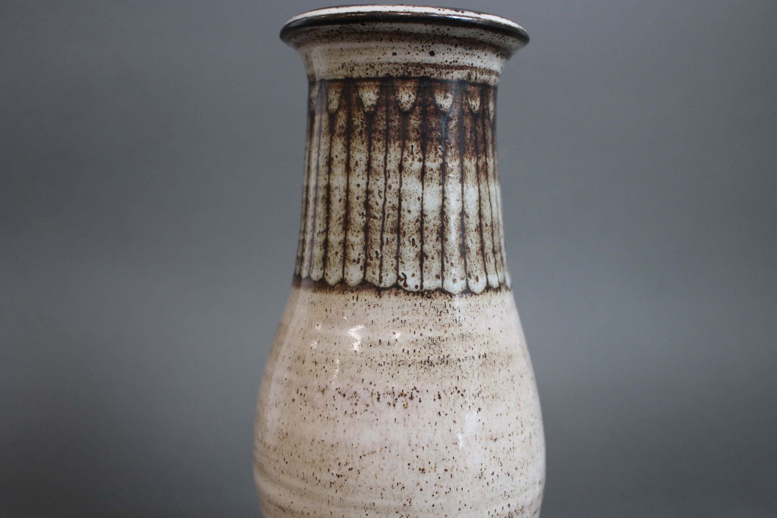 561.0 Mid Century French Ceramic Vase By Jacques Pouchain   Atelier Dieulefit (Circa 1960s) photo