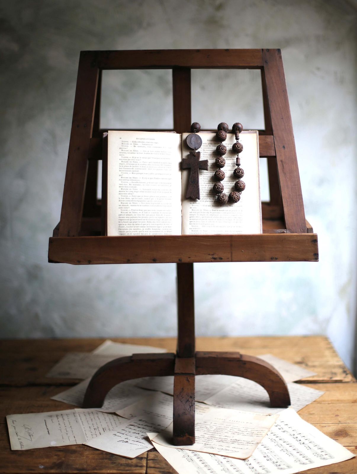 Antique French Duet Music Stand Tabletop Double Sided Lectern Wooden Guest Book Menu Holder photo furniture
