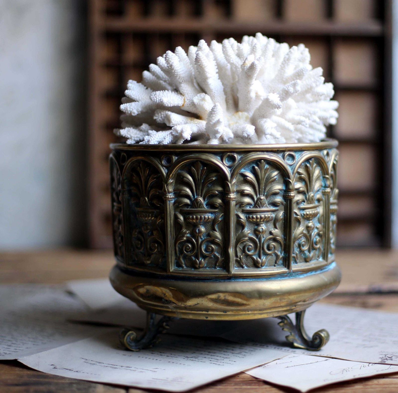 Home Decor Antique French Jardiniere Brass Repousse Table Centerpiece Round Cache Pot Napoleon III 1800s photo