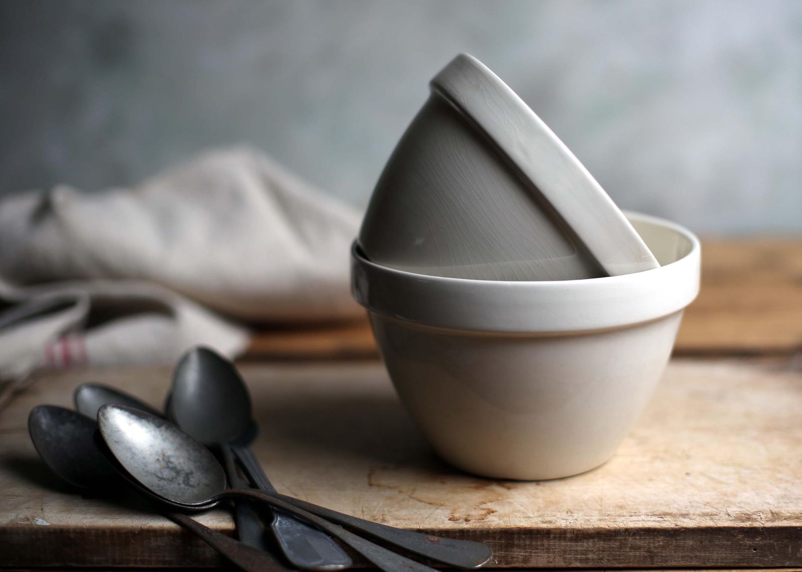 2 English White Pudding Basins Vintage Kitchen Mixing Bowls T G Green photo Home Decor