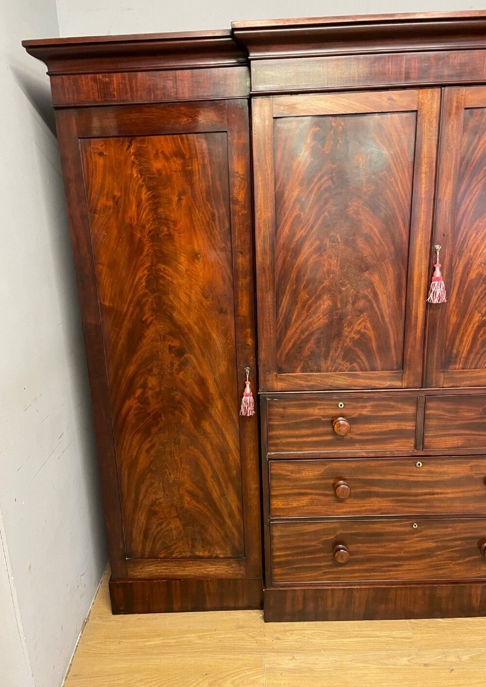 1275.0 Georgian Country House Flame Mahogany Four Door Wardrobe photo