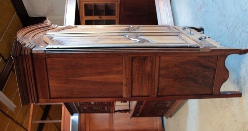 Louis XV Walnut Cabinet 18th photo 3010.0