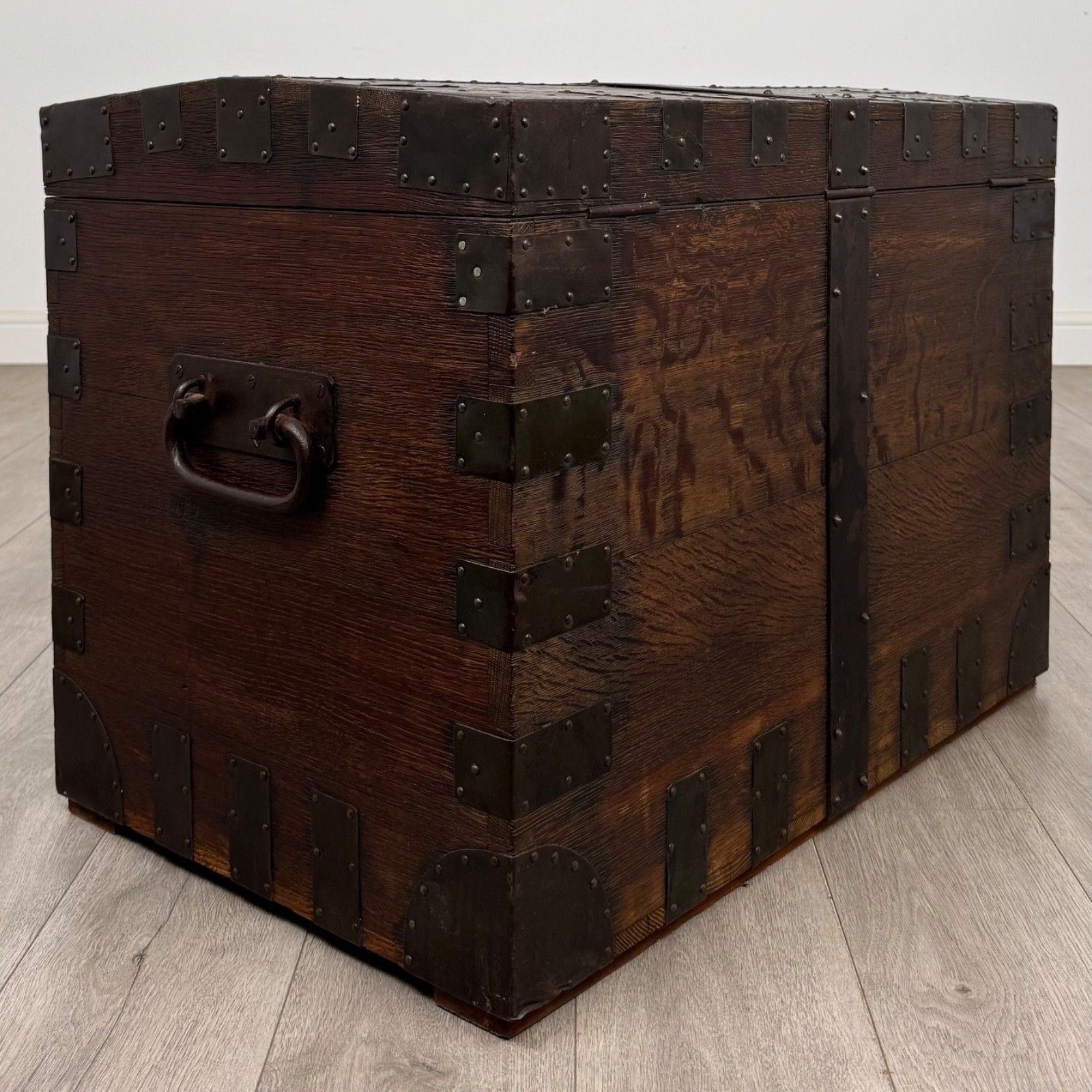 Antique 19th Century Iron Bound Victorian Silver Chest In Oak ( Af 5797 ) photo Furniture