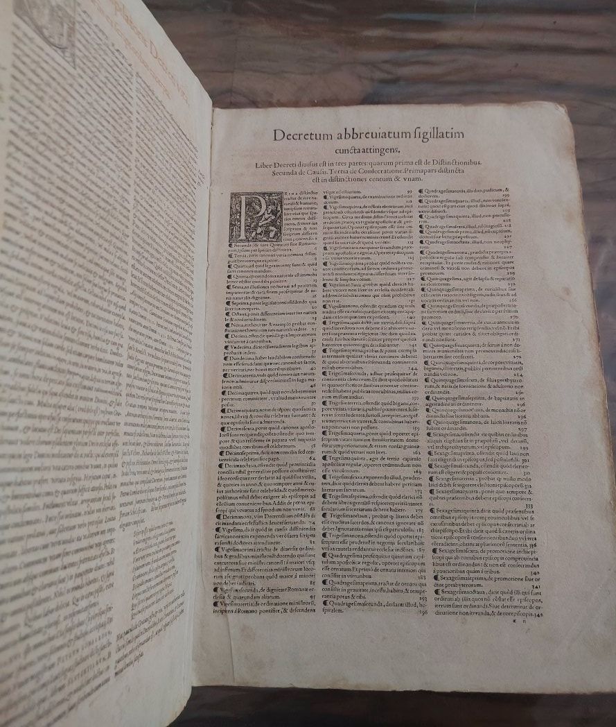 Large Old Book   Decretum Divi Gratiani, 1560 Hugues De La Porte  Lyon photo Home Decor