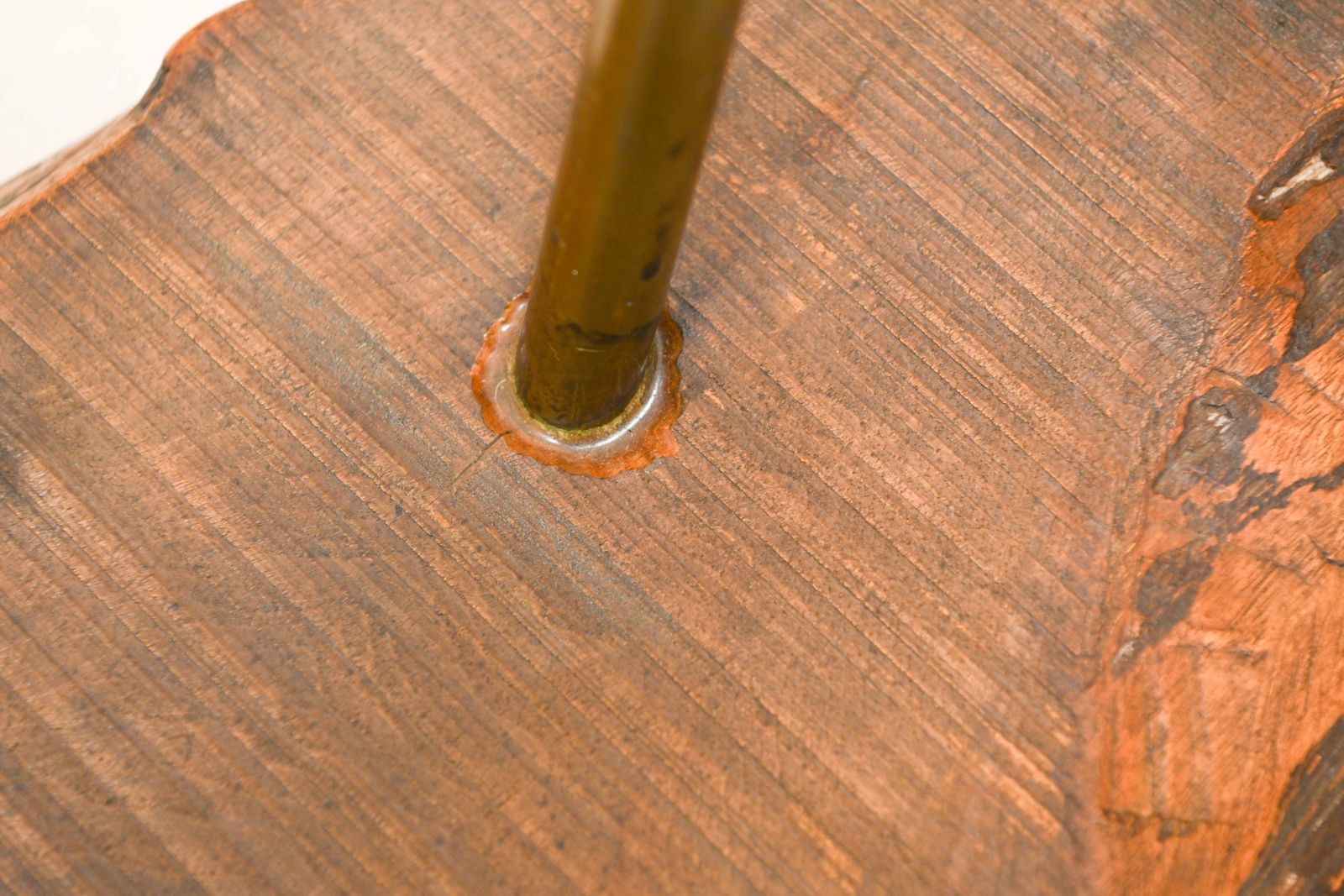 photo vintage Mid Century Freeform Live Edge Tripod Coffee Table In The Manner Of Carl Auböck, C.1950s/60s