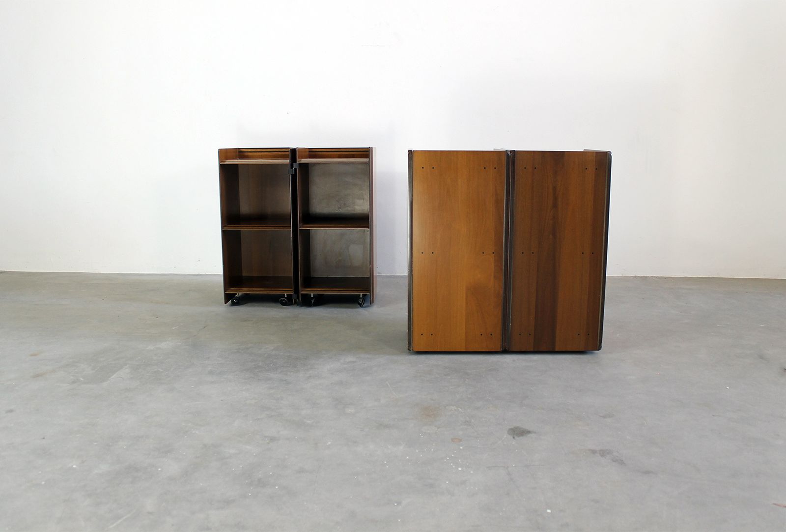 Tobia And Afra Scarpa Set Of Two Artona Nightstands By Maxalto 1975 photo vinterior