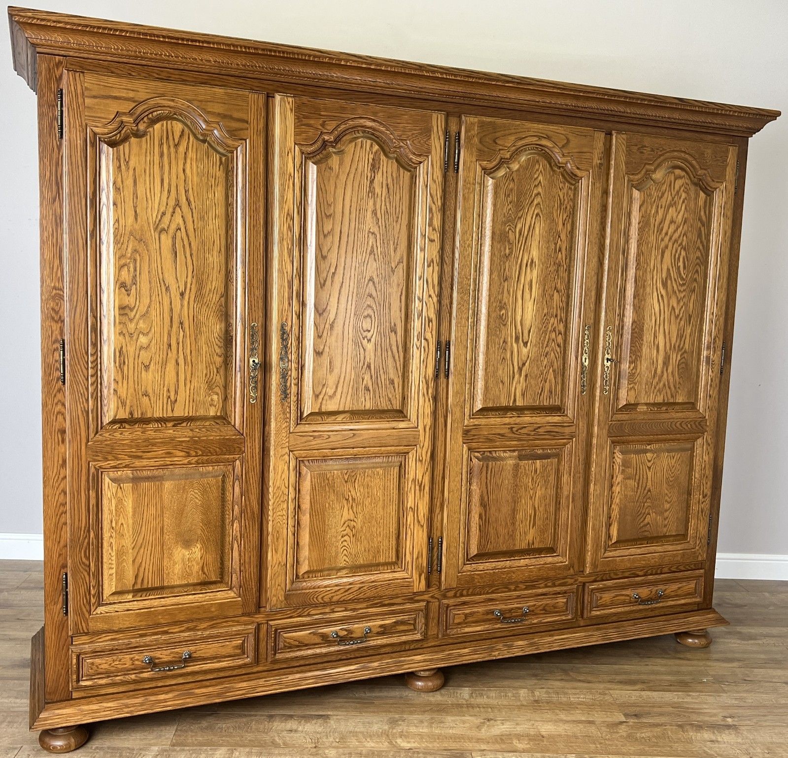 Wardrobe Vintage French Style Four Door Carved Armoire Cabinet Lot 6119