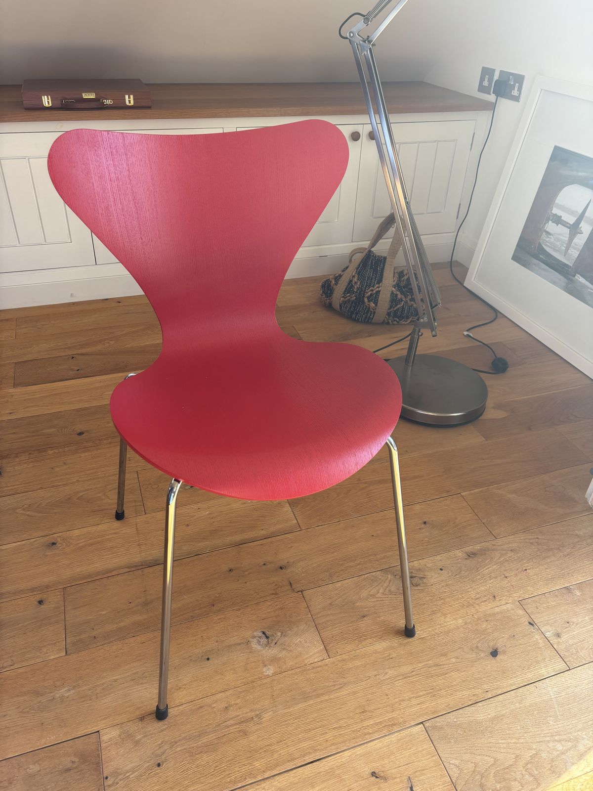 Set Of 6 Red Series 7 Chair By Arne Jacobsen For Fritz Hansen photo furniture