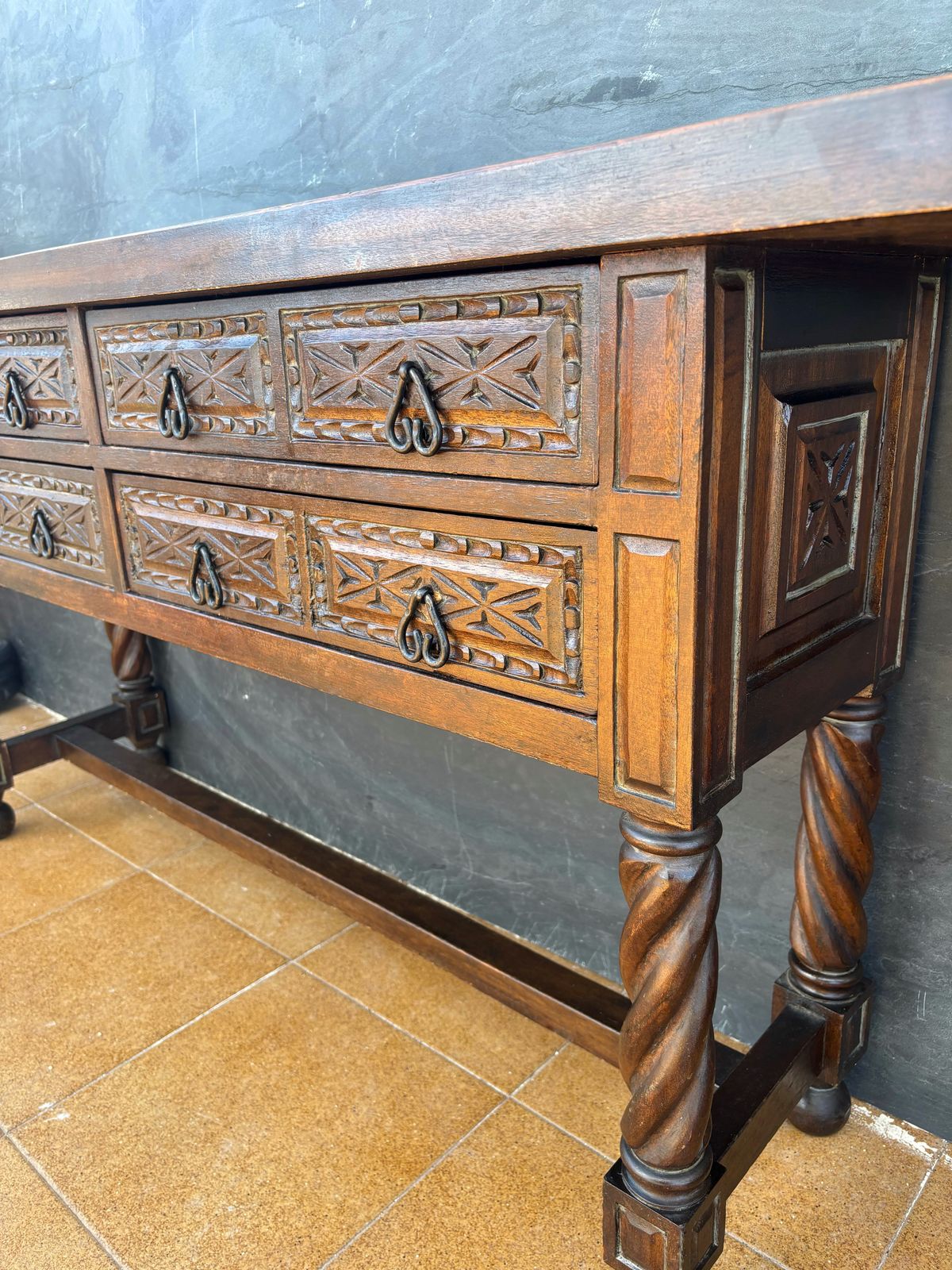 Spaanse Renaissance-stijl consoletafel met spiraalvormig gedraaide poten, jaren 1920 photo 4280.0