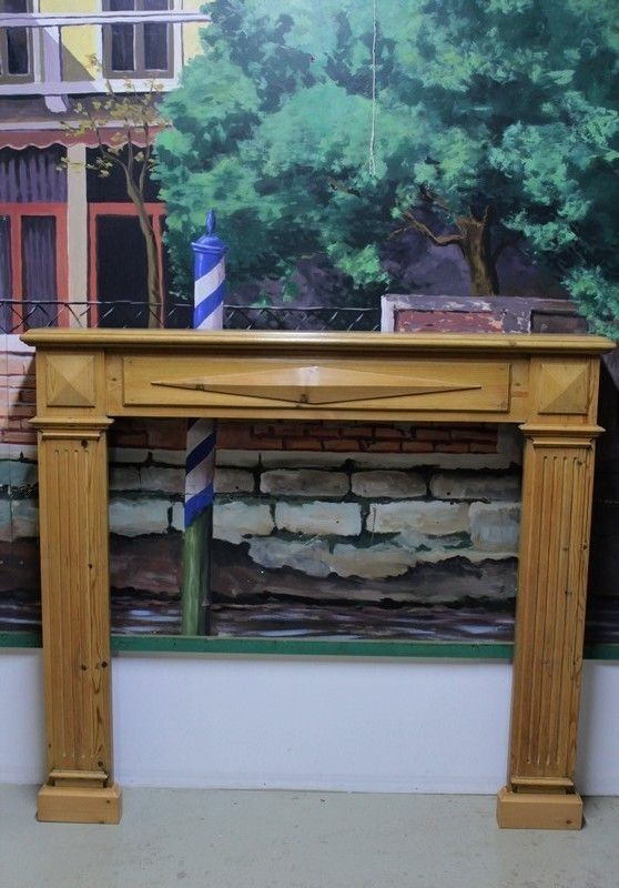 Surrounding Fireplace Pin 20th