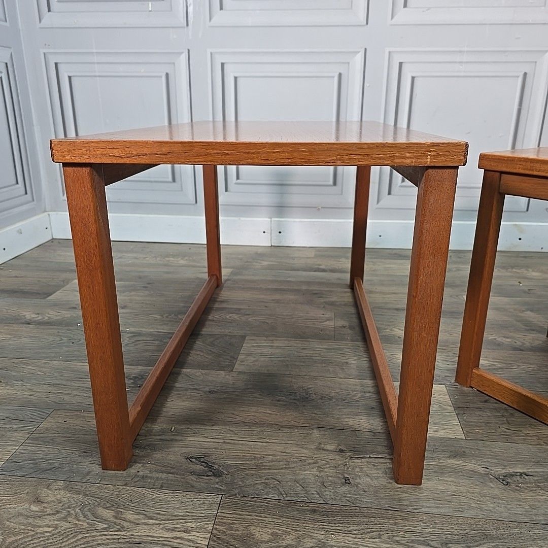 photo vintage Retro Nest Of Tables Vintage Mid Century Modern Teak – Coffee Side Danish Mcm