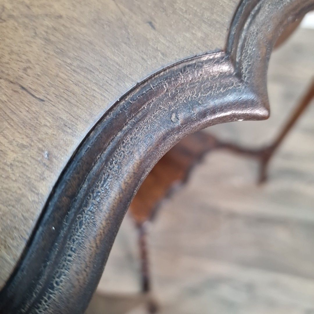 photo vintage Antique Occasional Side Table Edwardian Mahogany Carved Window Hall Wooden