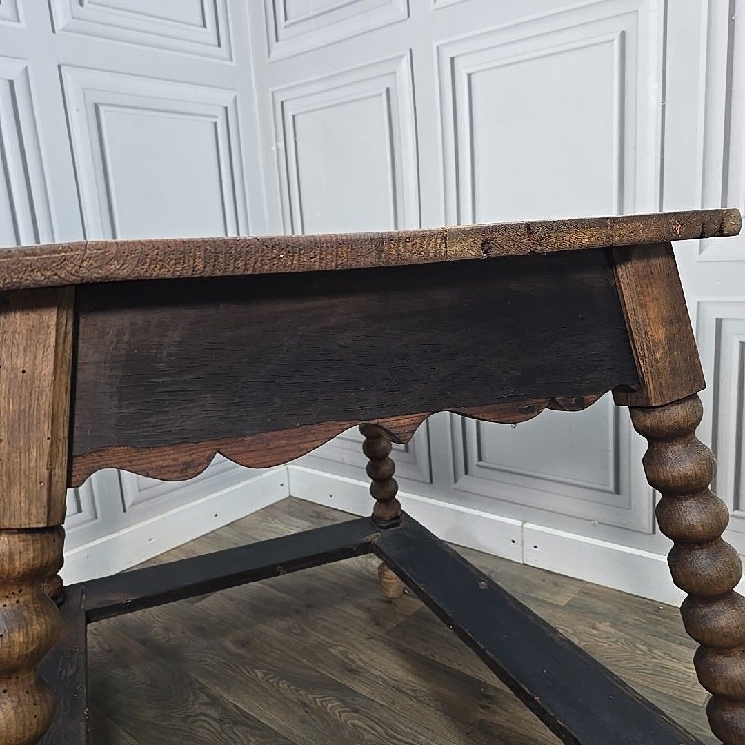 photo vintage Antique Spanish Payment Table  Solid Wood Bankers Lamp Hall Drawer Bobbin Legs