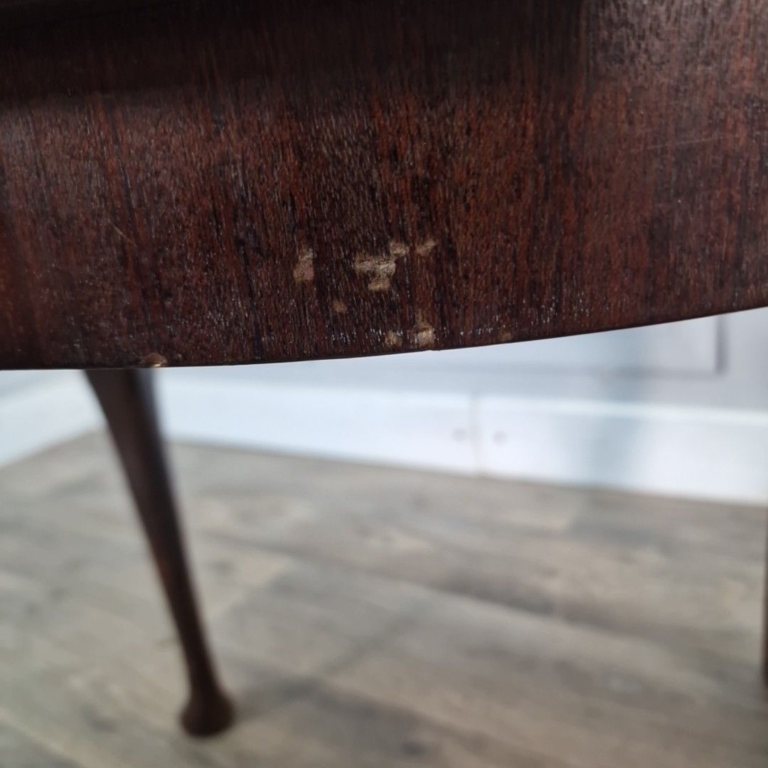 photo vinterior Pair Antique Style Tables Carved Wooden Side Bedside Cabriole Legs Glass Tops