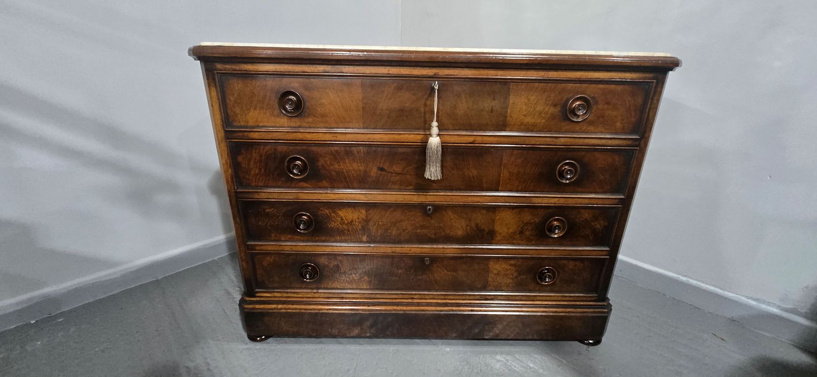 photo vintage Superb French Walnut Commode Chest Of Drawers