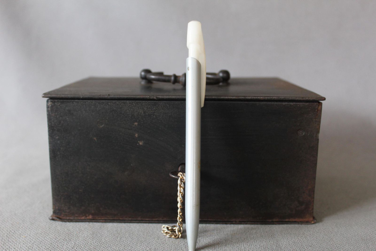 Antique Heavy And Solid French Metal Cash Box, Safe, One Key, Industrial Money Box, Storage Box, Strong Box, Secret Treasure Box photo vinterior