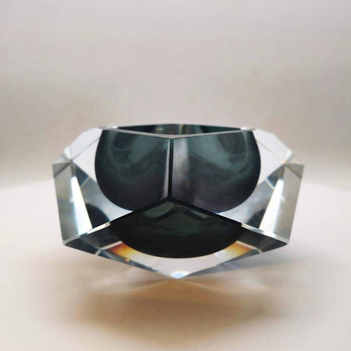 1960s Ashtray Or Catch All In Murano Glass By Flavio Poli For Seguso. Made In Italy. 14cm / 5.51 Inches photo Home Decor