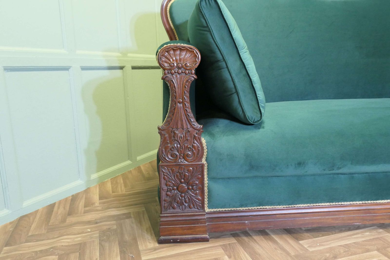 Large 19th Century Reception Salon Chaise In Green Velvet This Is A Large And Very Comfor photo Furniture