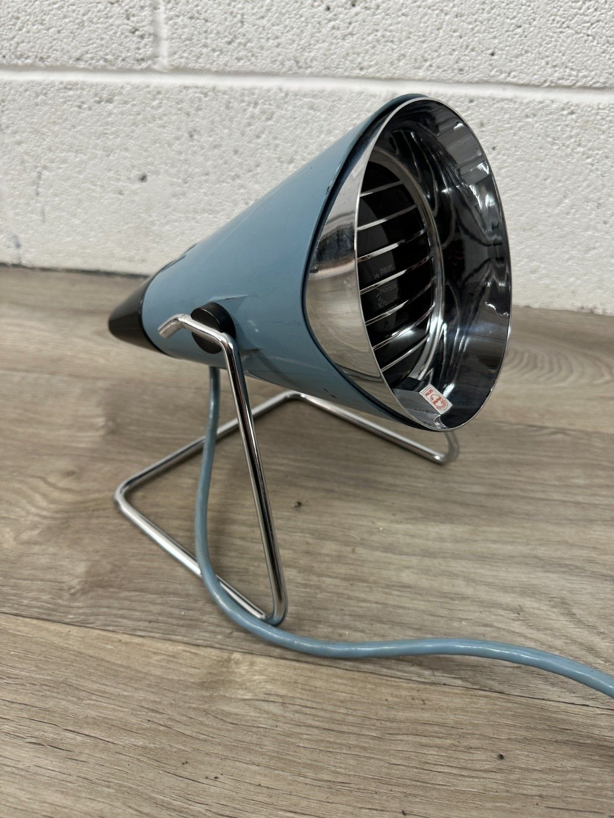 Working Phillip's Heat Red Light Therapy Lamp Metal Vintage Retro Space Age Mcm photo vintage