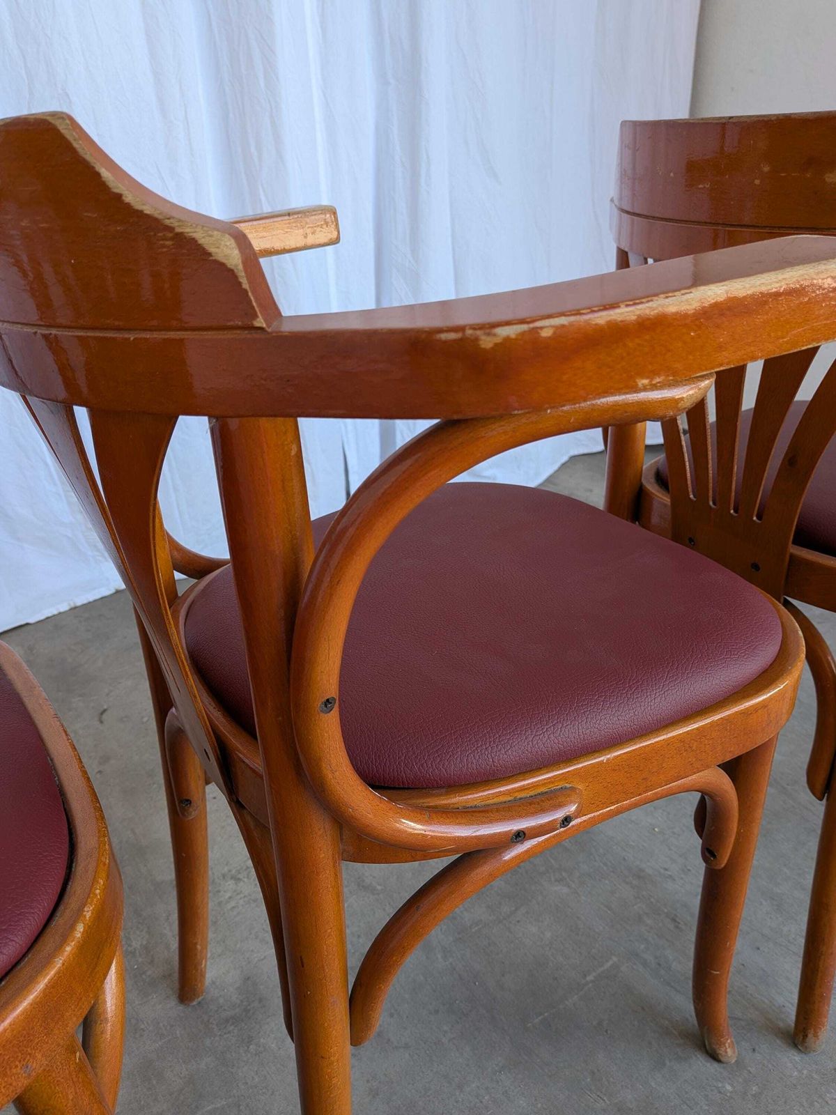 photo vinterior Set Of 4 Bentwood Dining Chairs / Vintage Thonet Style, Red Faux Leather