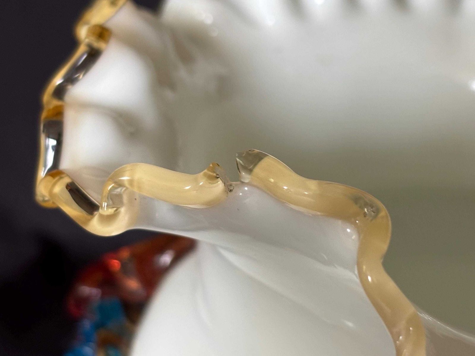 photo furniture Antique Victorian Steven & Williams Milk Glass Uranium Ruffle Vase Uv Glowing