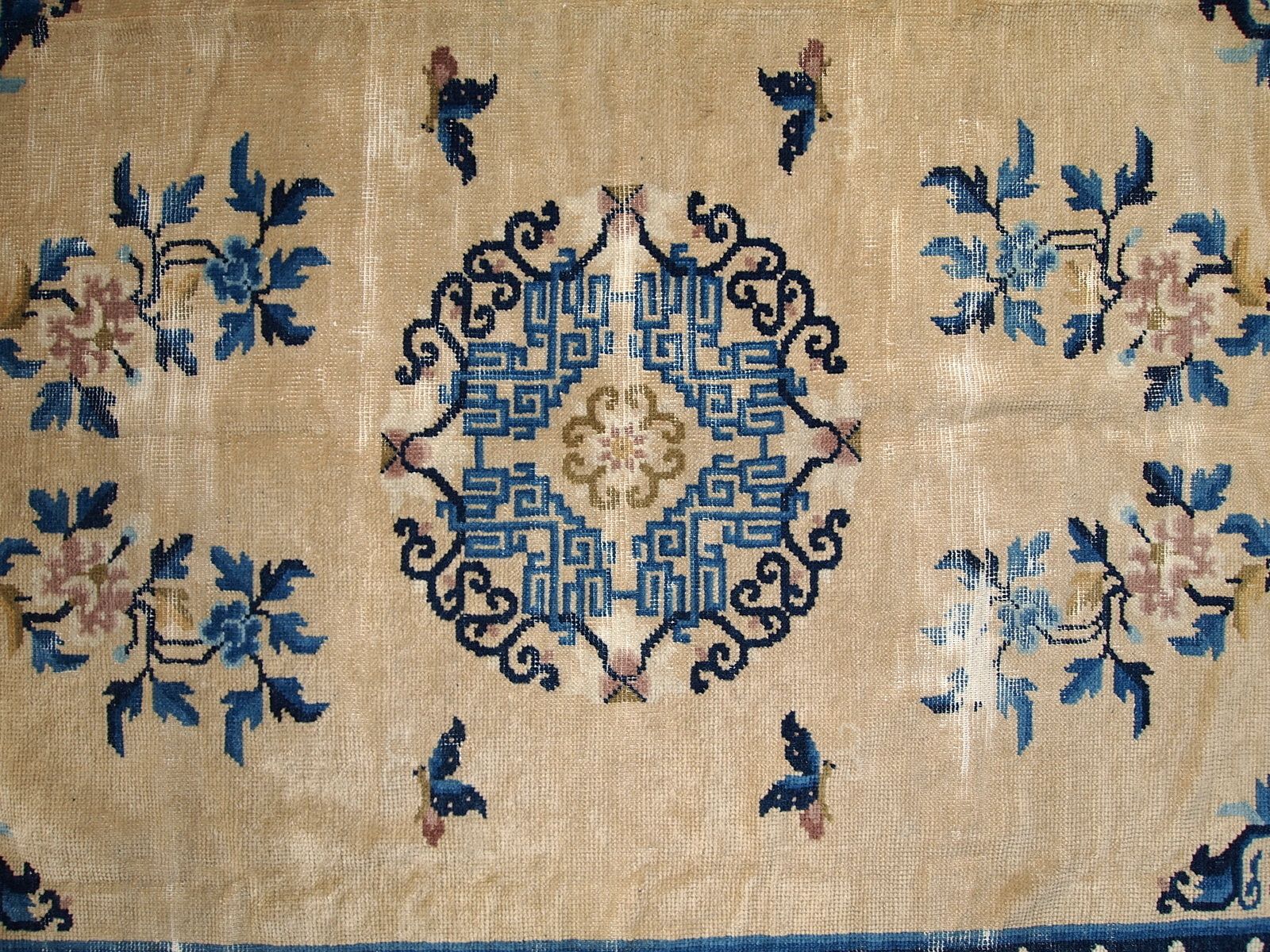 Tapis de Pékin chinois d'époque en laine, fait main - 128 × 195 cm (4'2" × 6'3") - années 1880 photo buy