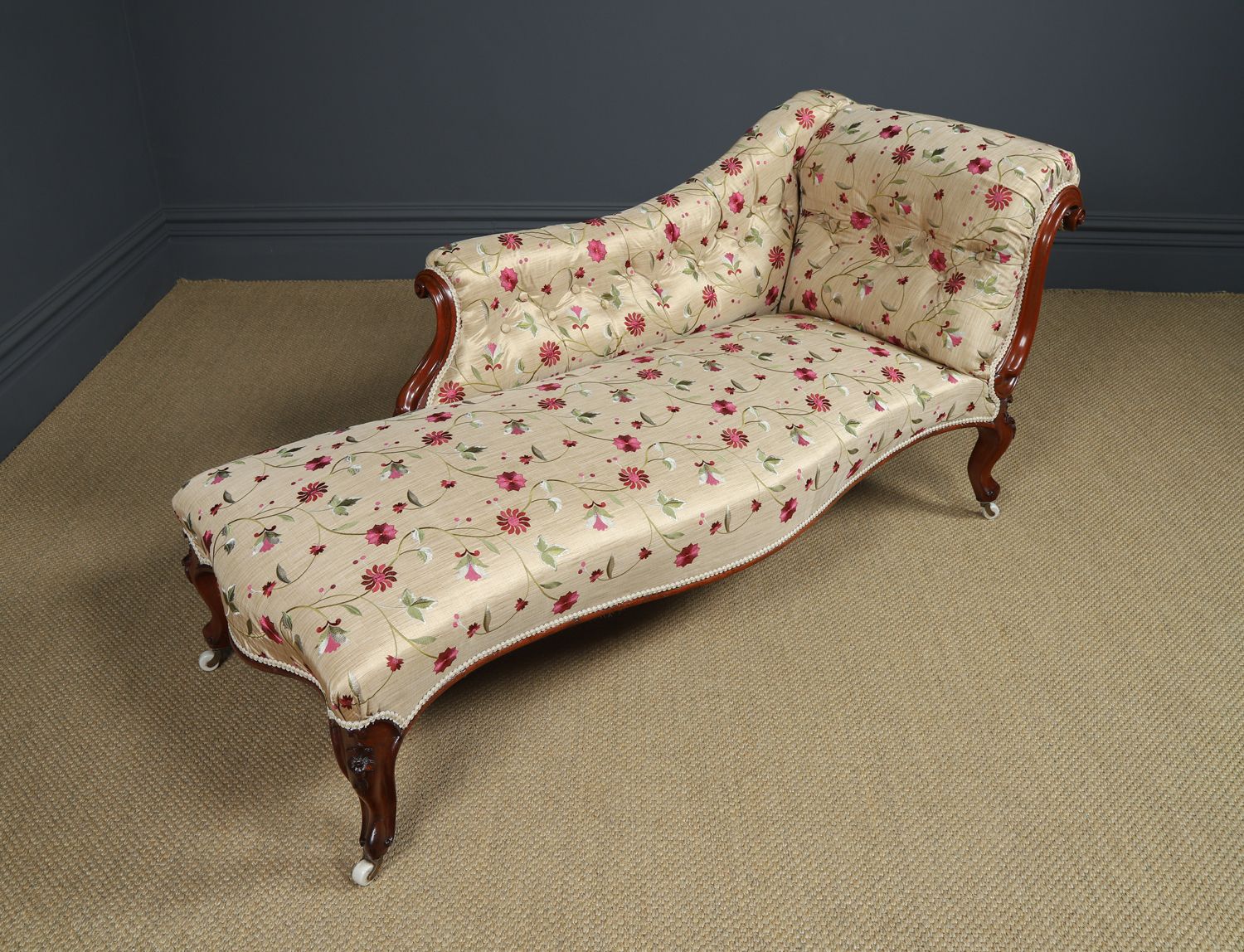 English Victorian Mahogany Upholstered Chaise Longue Sofa Couch Settee (Circa 1860) photo vinterior