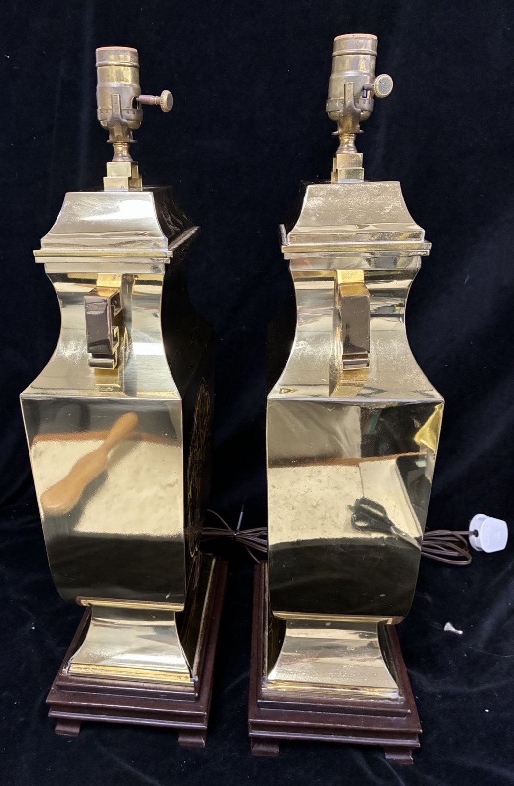 Pair Of Large Table Lamps Hollywood Regency Oriental Pagoda Brass On Wood Plinth photo for sale