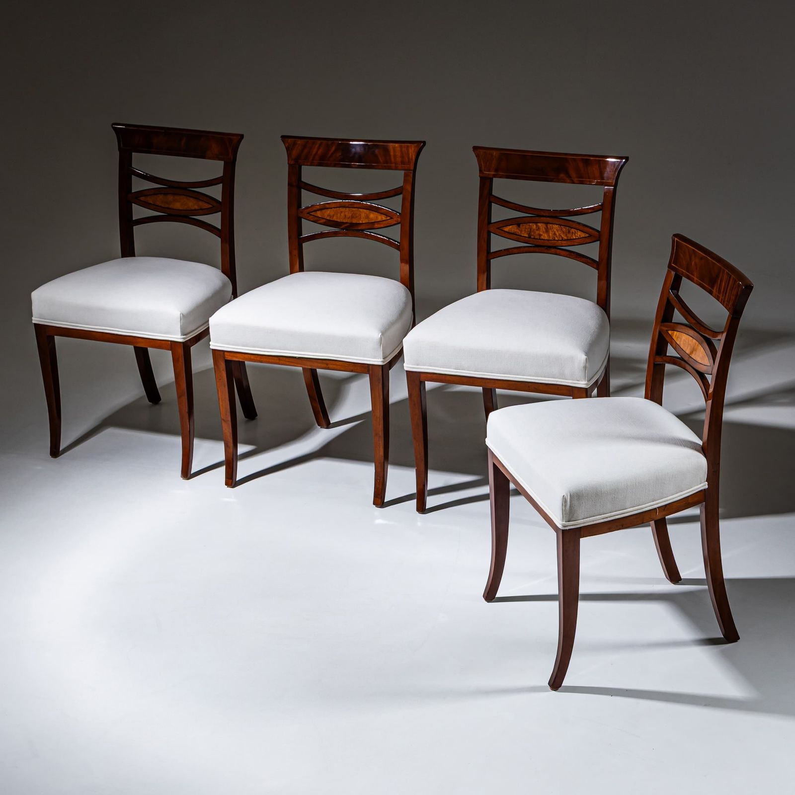 Set van vier Biedermeier stoelen, eerste helft 19e eeuw photo for sale