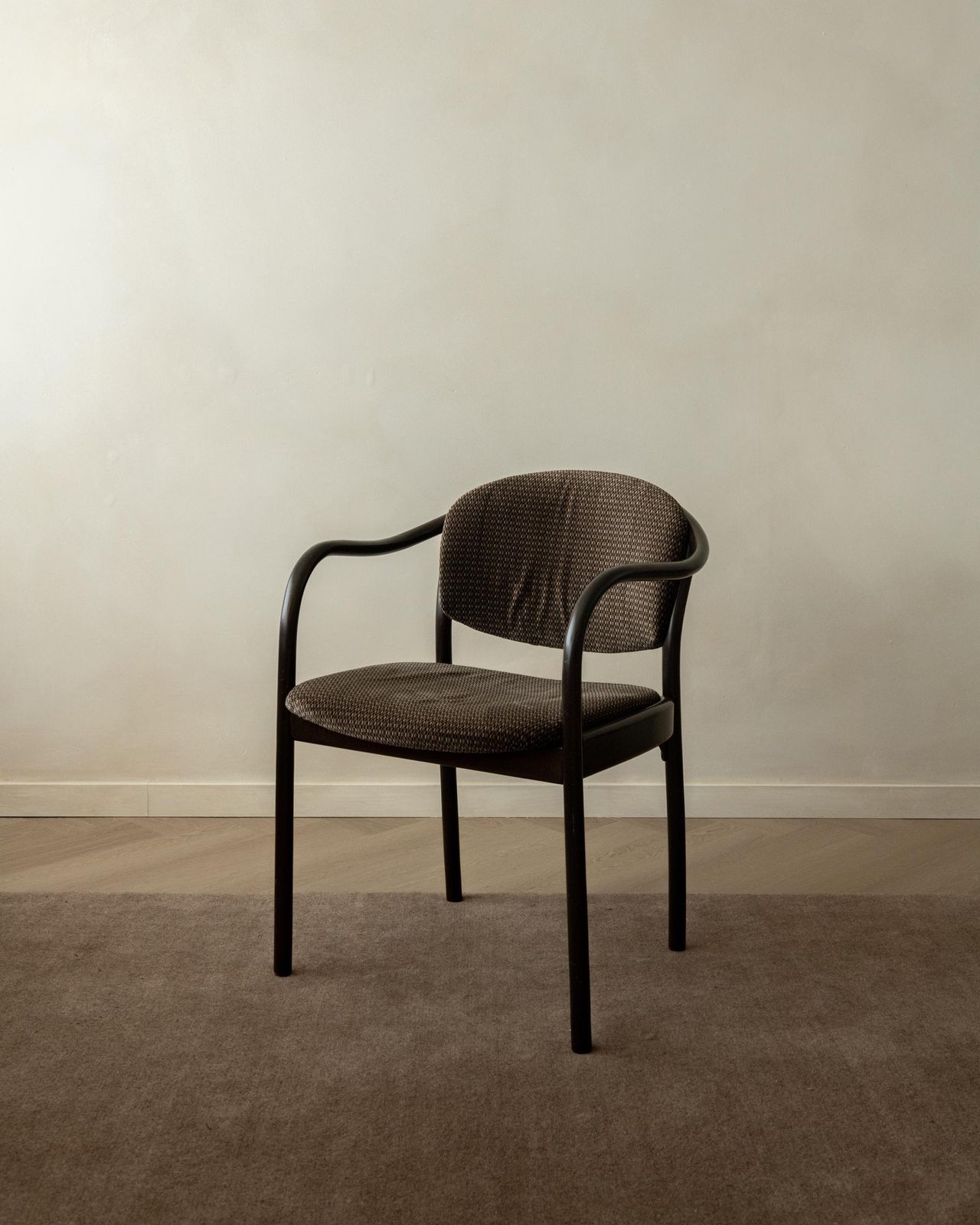 photo for sale Postmodern Bentwood Dining Chairs 235 F Hartmut Lohmeyer Thonet, 1980s, Set Of 4