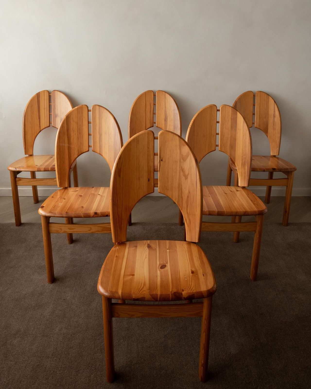 Scandinavian Brutalist Pine Dining Chairs With Sculptural Back, 1970s, Set Of 6 photo 2552.0