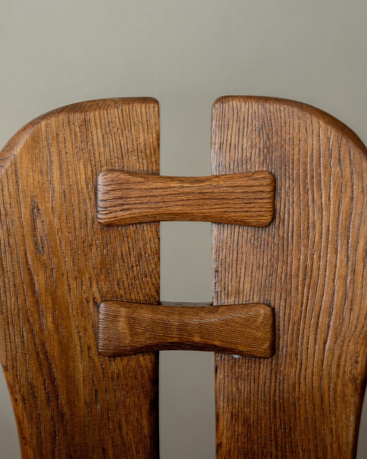 Brutalist Oak Dining Chairs With Sculptural High Backs De Puydt, 1960s, Set Of 6 photo vintage