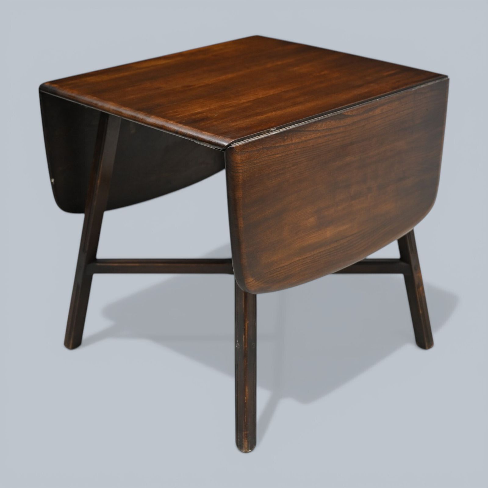photo vintage Ercol Drop Leaf Dining/Kitchen Table Seats Up To 6 Dark Finish Free Uk Delivery