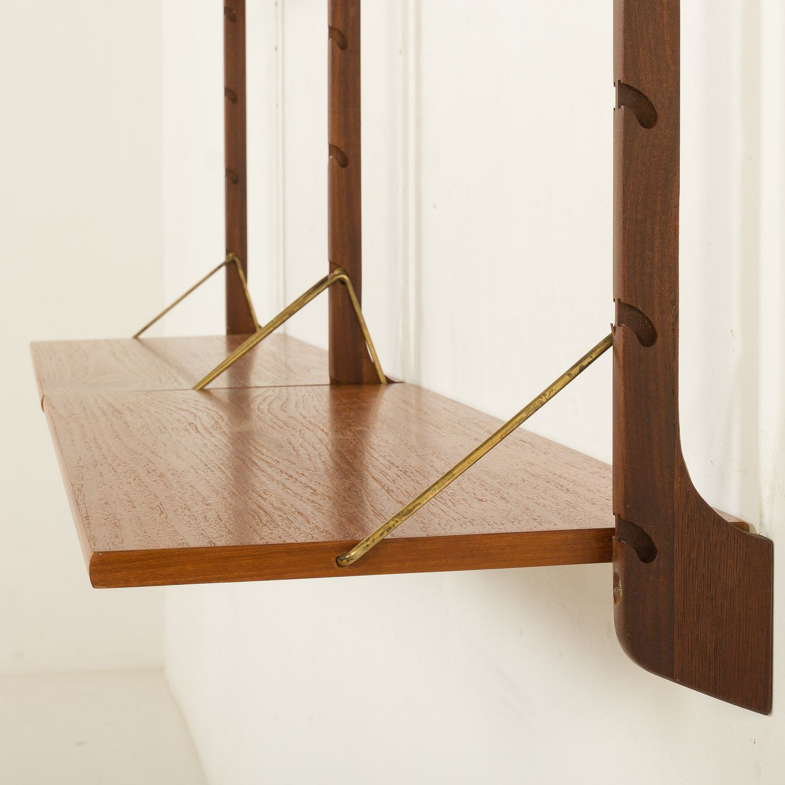 955.0 Small Ergo Teak Wall Unit By John Texmon, Norway 1960s photo