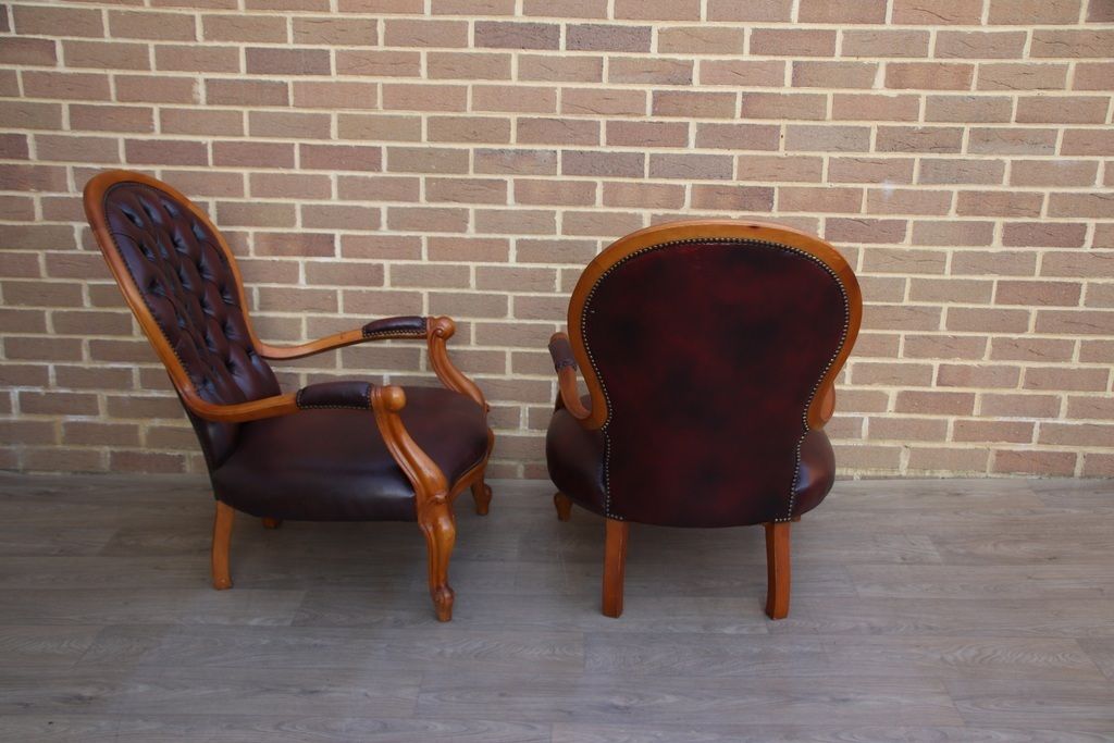 Pair Of Chesterfield Parlour Armchairs photo vinterior