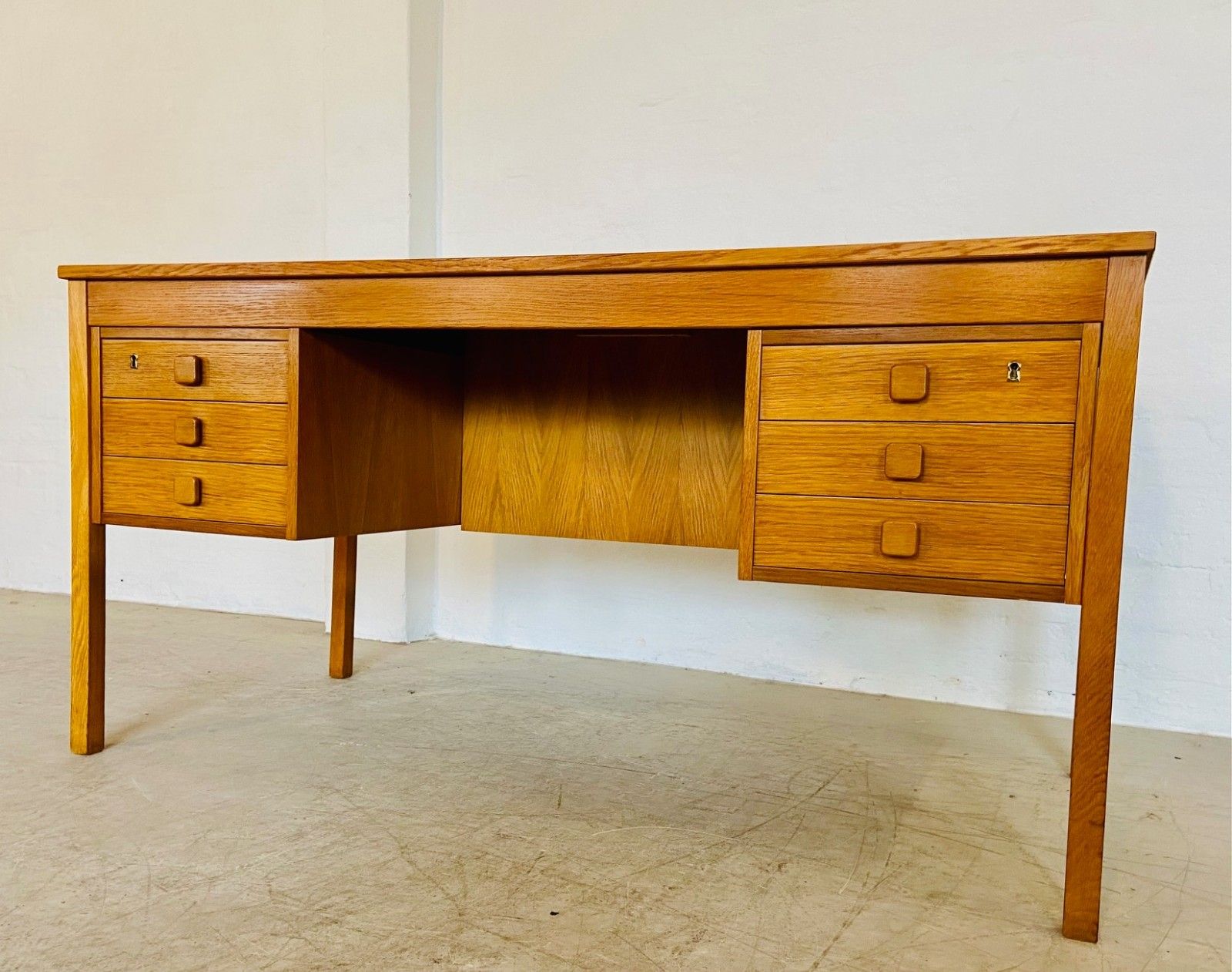 Vintage Mid  Century Retro Danish  Oak Desk By Domino Møbler  1960,S photo Furniture