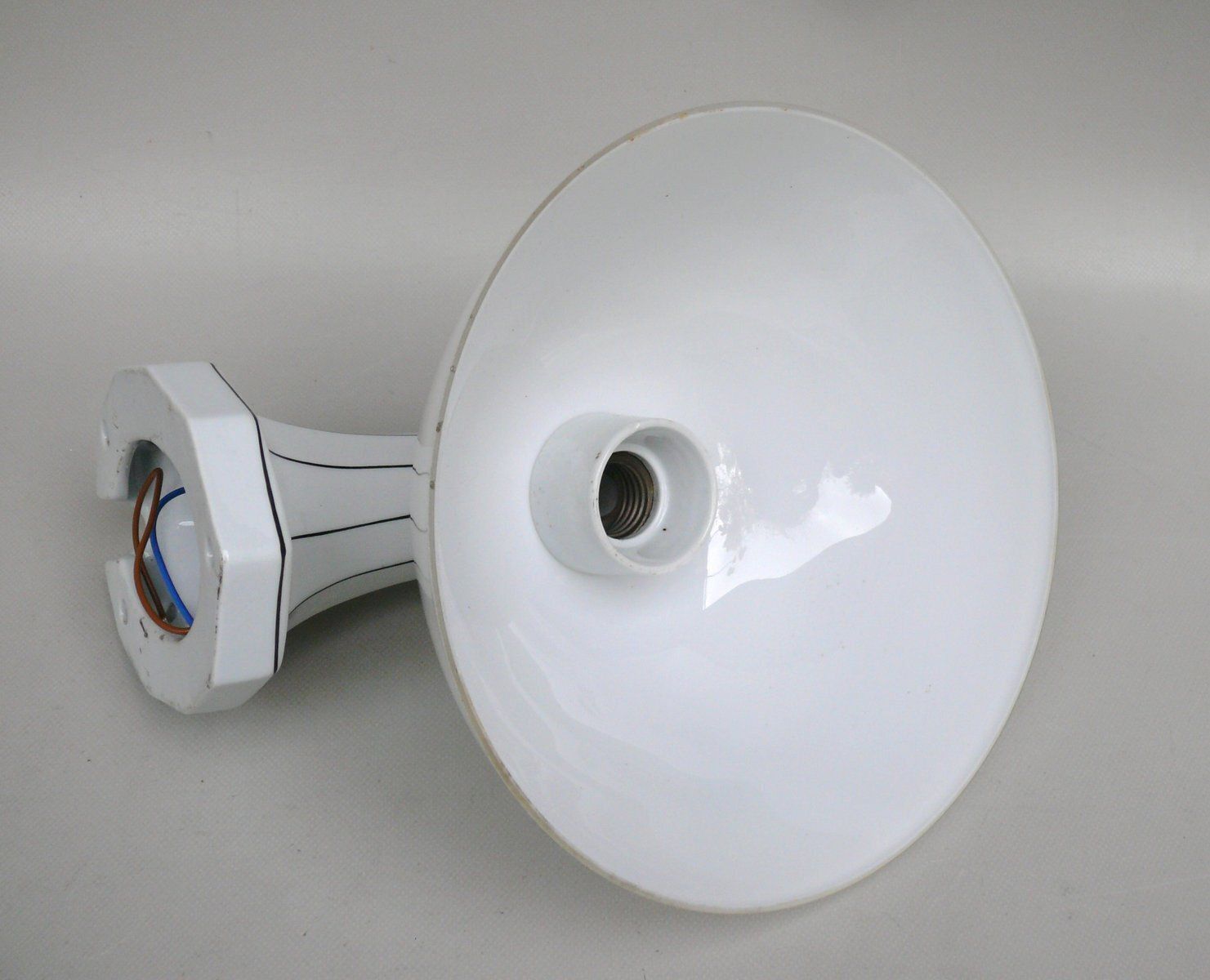 German Wall Lamp In Porcelain And White Cased Glass, 1890s photo 4632.0