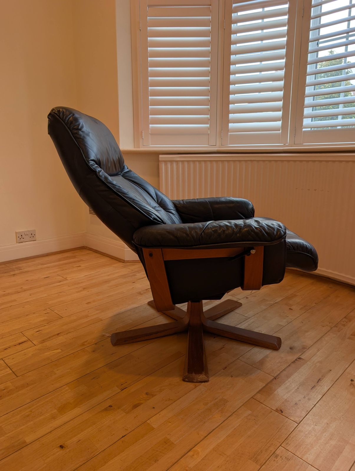 photo for sale Göte Möbler Swivel Recliner & Ottoman – Swedish Mid Century Modern
