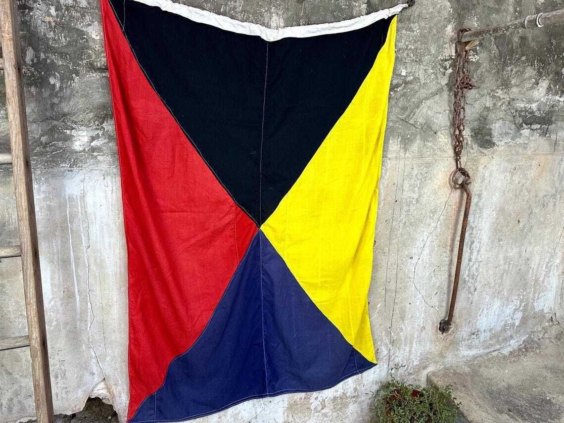 Vintage Signal Flag Letter Z 'Zulu' Large photo for sale