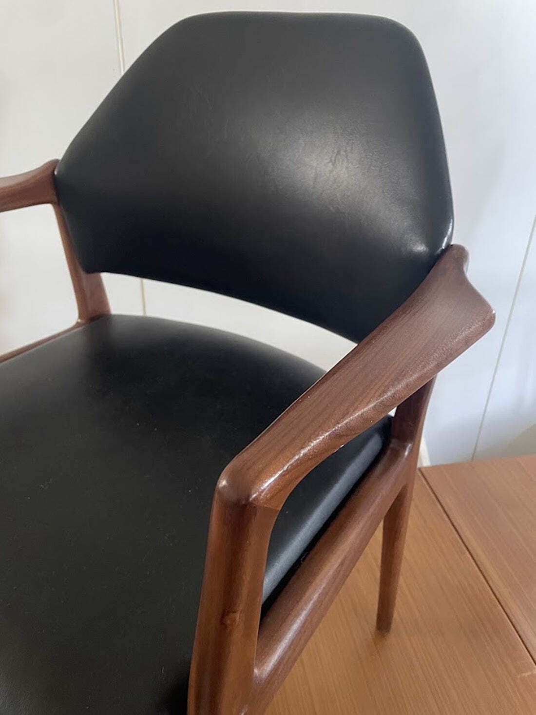 photo furniture Wilkhahn Armchair Attributed To Georg Leowald, Germany 1960s