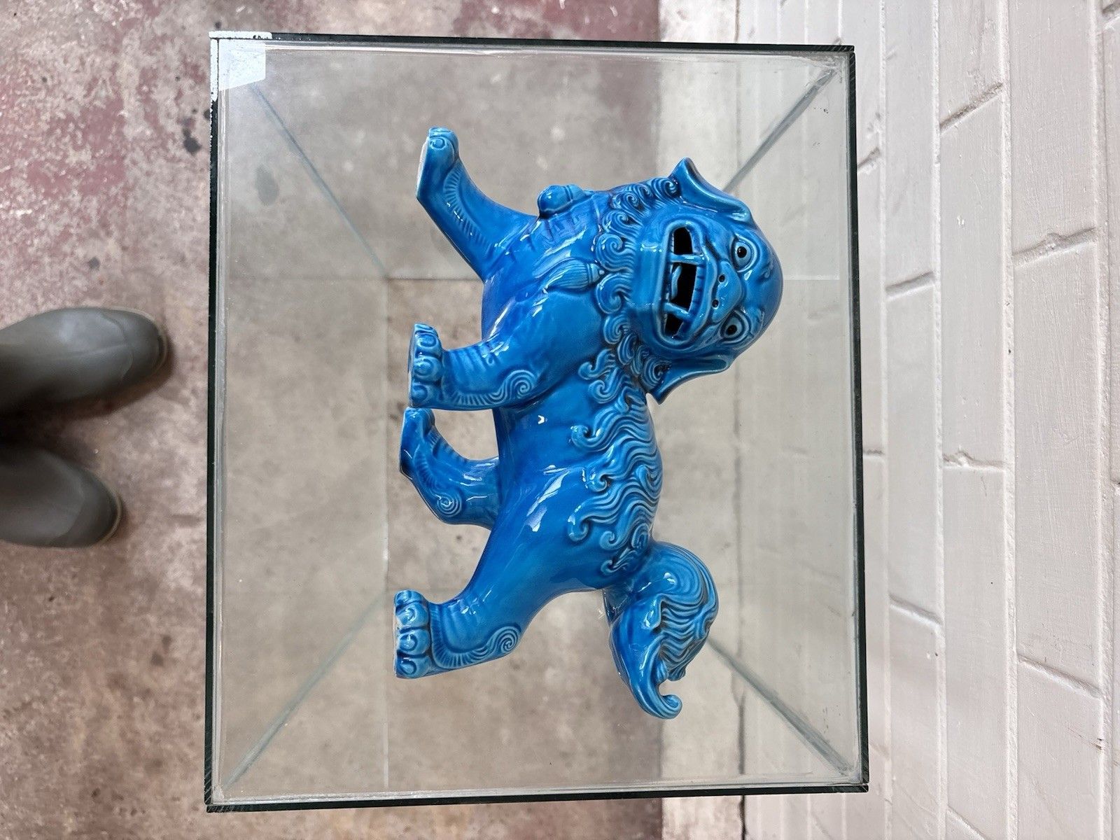 photo furniture Attractive & Rather Sweet Little Food Dog/Dog Of Fo/ Guardian Lion.