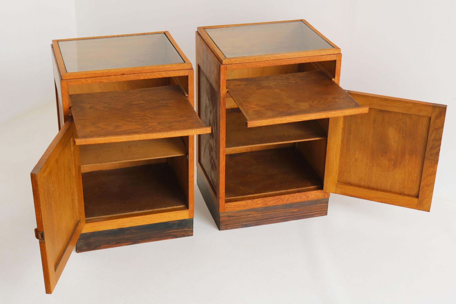 Pair Of Dutch Amsterdam School Bedside Tables 1920 Oak Glass Art Deco Nightstand photo 3314.0