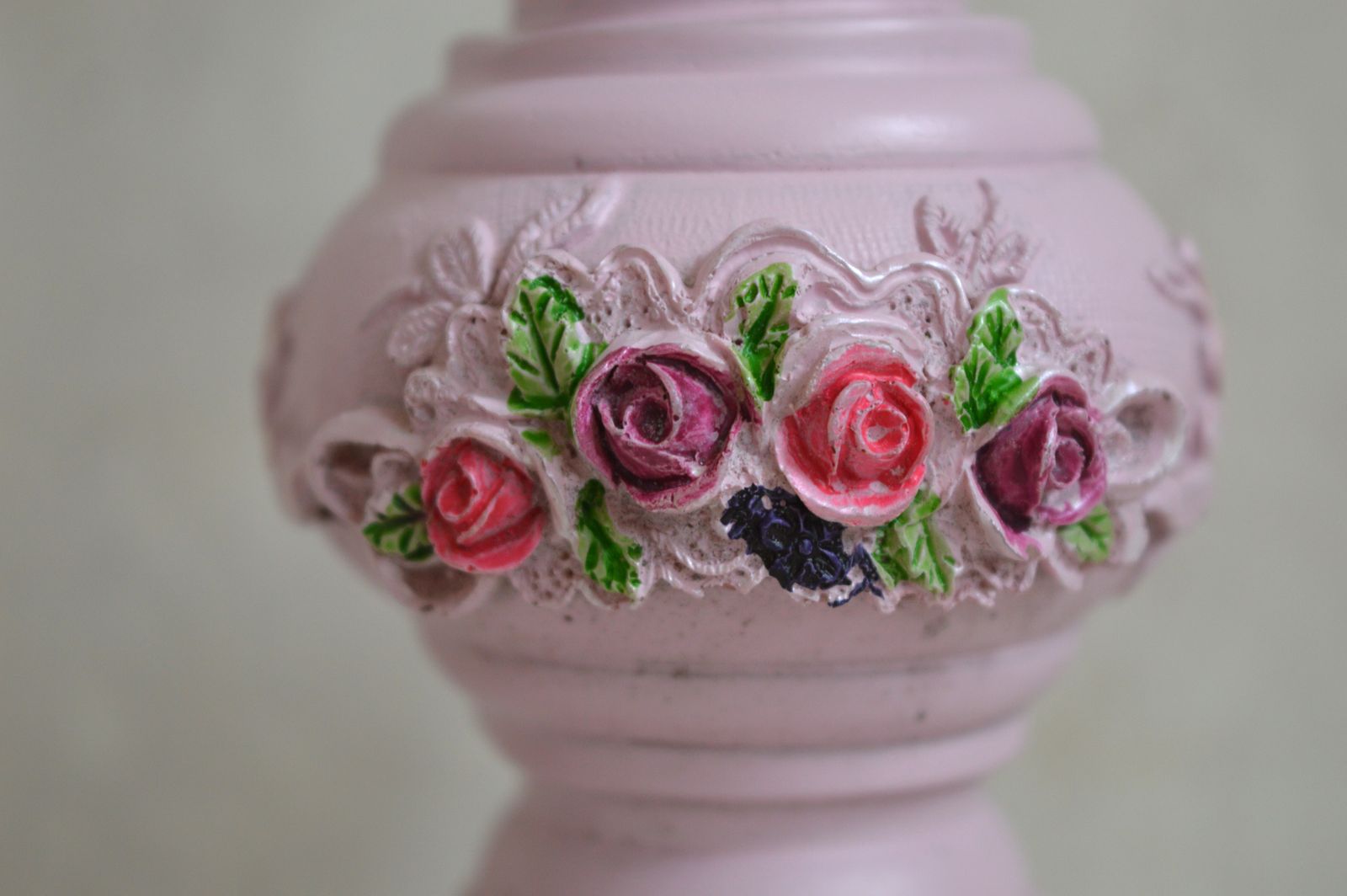 Rare Pair Pink Floral Table Lamps – Shabby Chic Rose Lampshades   In Line Switch Lighting photo Lighting