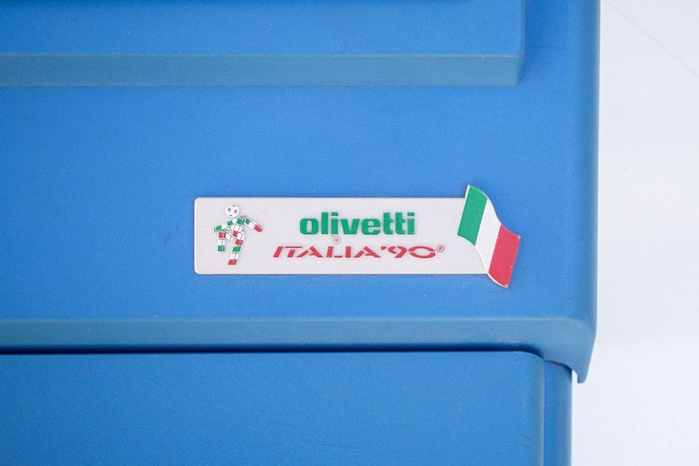 Machine à écrire électrique Italia 90 en plastique, par Mario Bellini et Alessandro Chiarato pour Olivetti, années 1990 photo 578.0