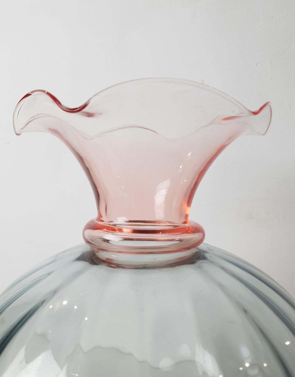 Large Modern Murano Glass Vase, Pink And Gray, Italy, 1980s Design photo vinterior