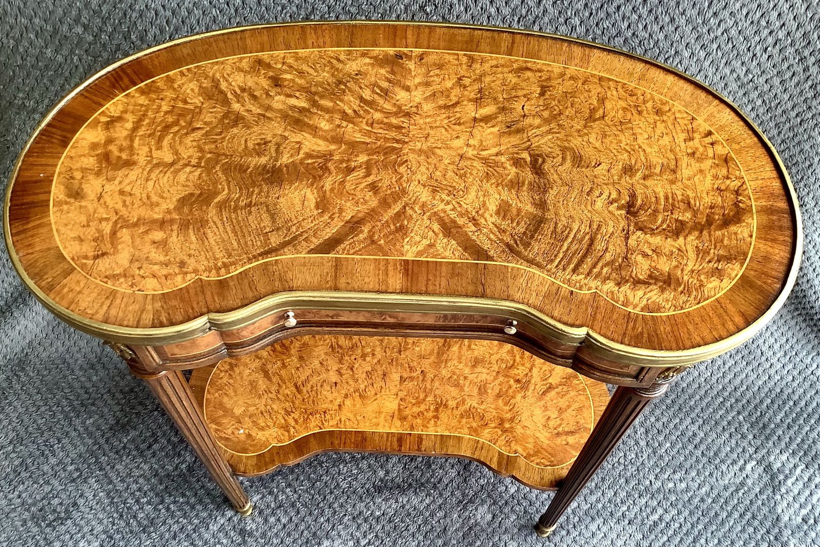 photo furniture Pair Of Amboyna Bedside/Side Tables