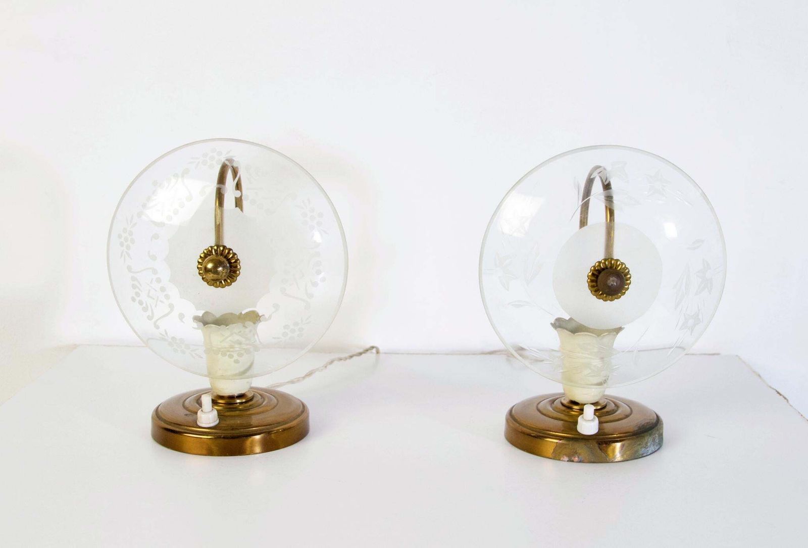 Mid Century Modern Murano Glass Bedside Lamps, Brass, Italy, 1940s photo for sale