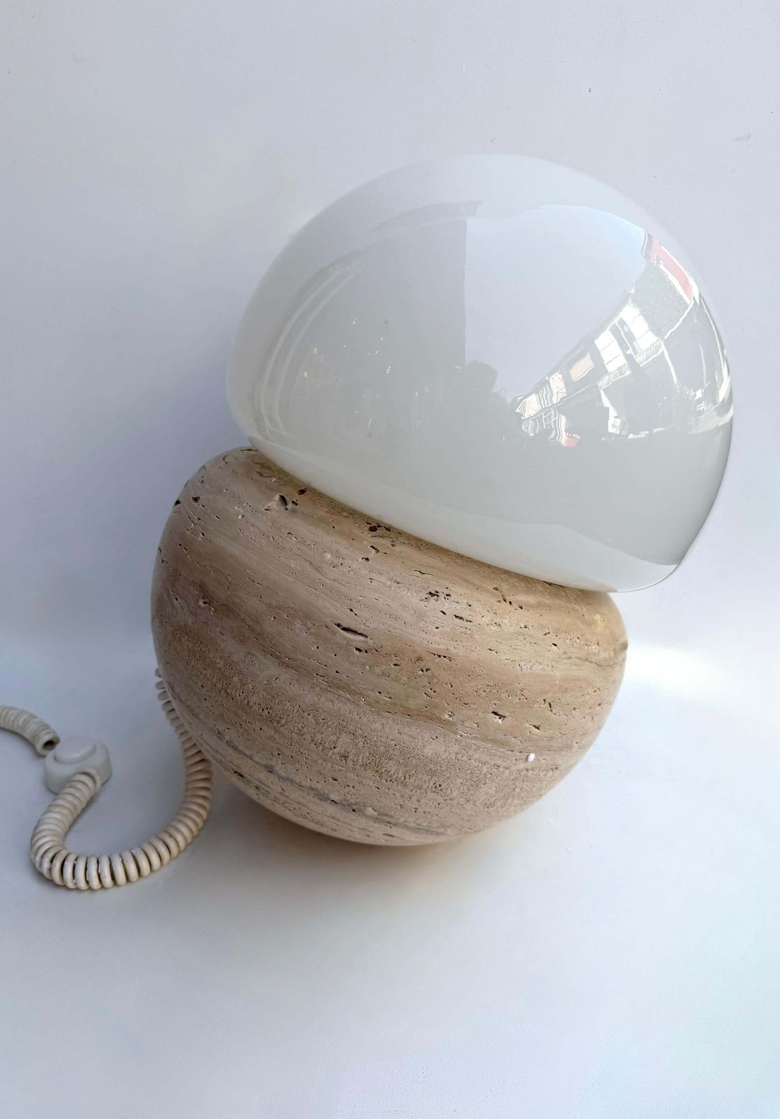 photo vintage Pair Of Travertine And Opaline Glass Culbuto Lamps Italy, 1980s